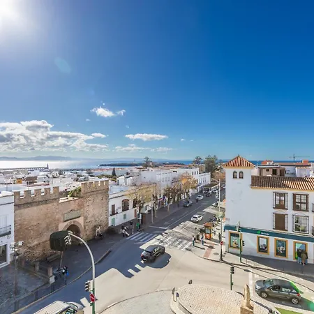 Atico En Centro - Terrazas, Vistas Y Office * Tarifa